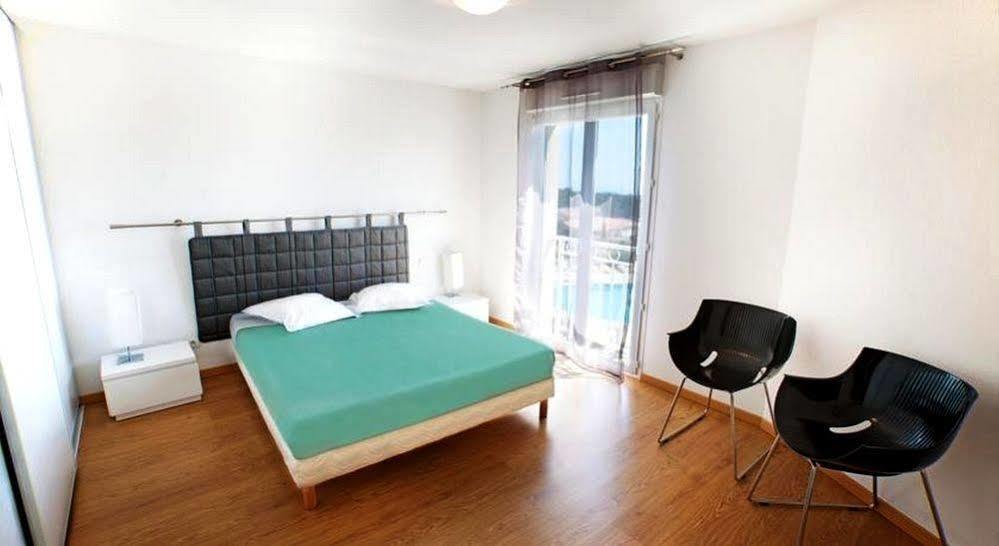 Le Domaine De Manon Apart otel Toulon Dış mekan fotoğraf